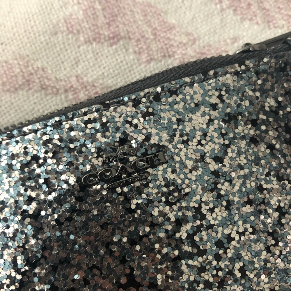 Coach Metallic Glitter Zip Card Case